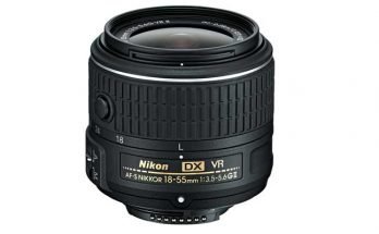 Nikon 18-55mm f/3.5-5.6G AF-S DX VR Nikkor Zoom Lens